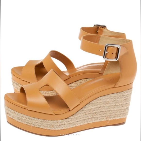 Hermés Light Orange Leather Ilana Espadrille Wedge Sandals sold - Picture 1 of 12